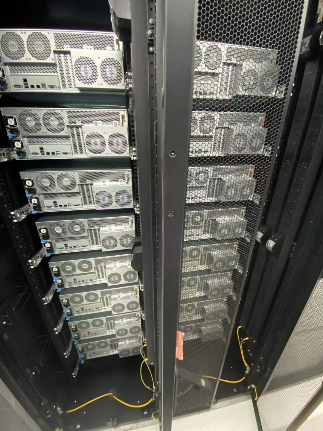 20A(4.4KW)高电机柜租用价格